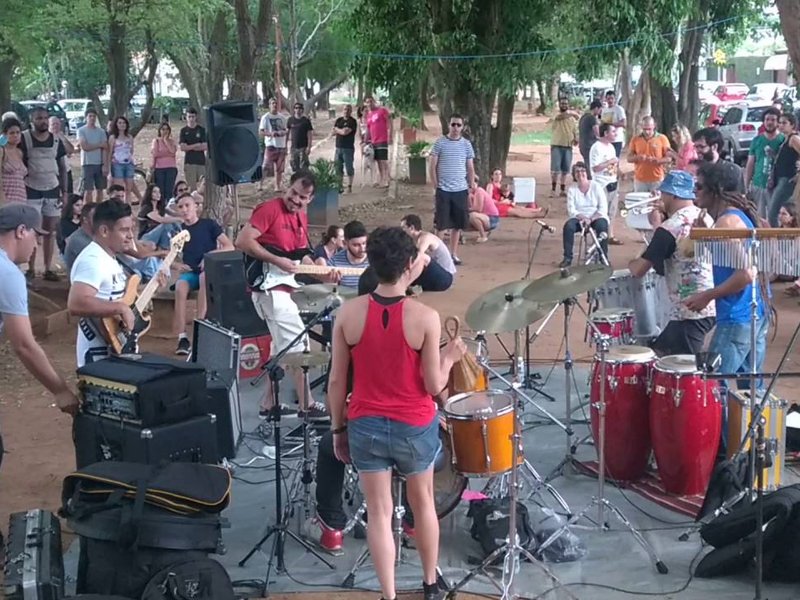 Samba na Praça do Coco